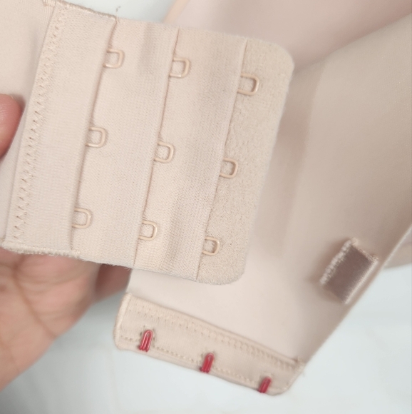 Spanx Women's Up For Anything Strapless Without Straps Underwire Bra 30022R 36D - Picture 10 of 14